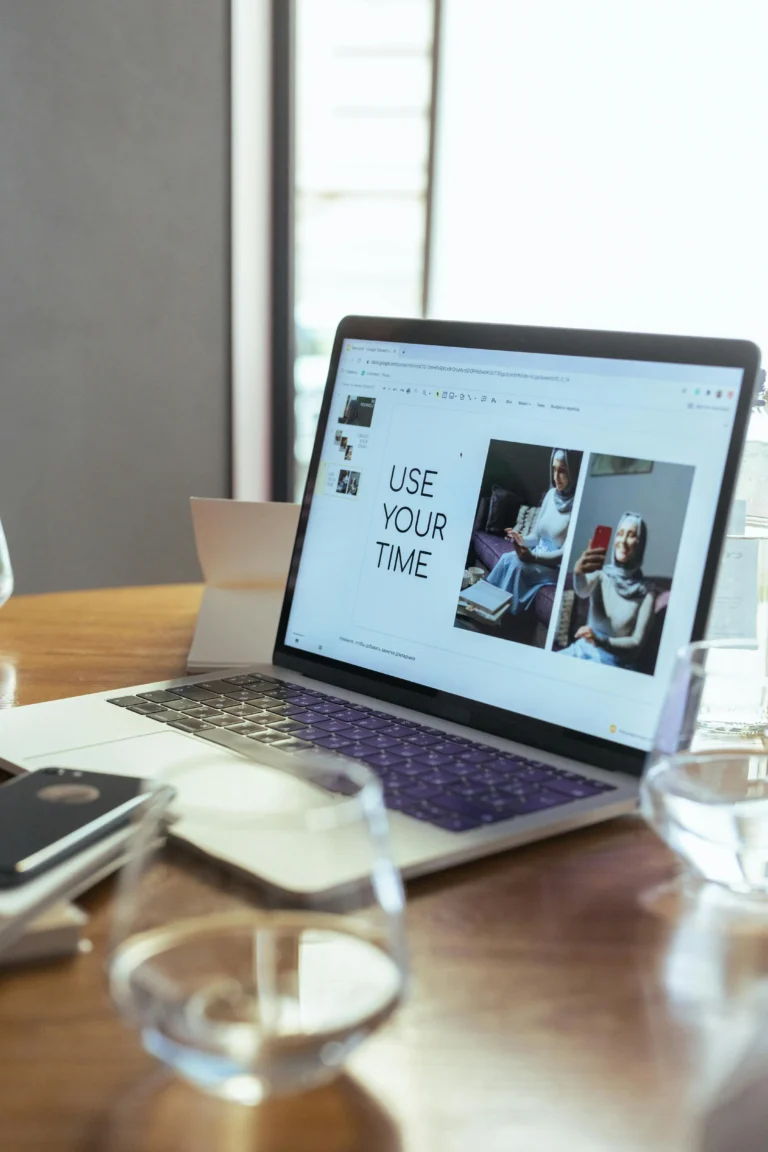 digital-marketing-laptop-image